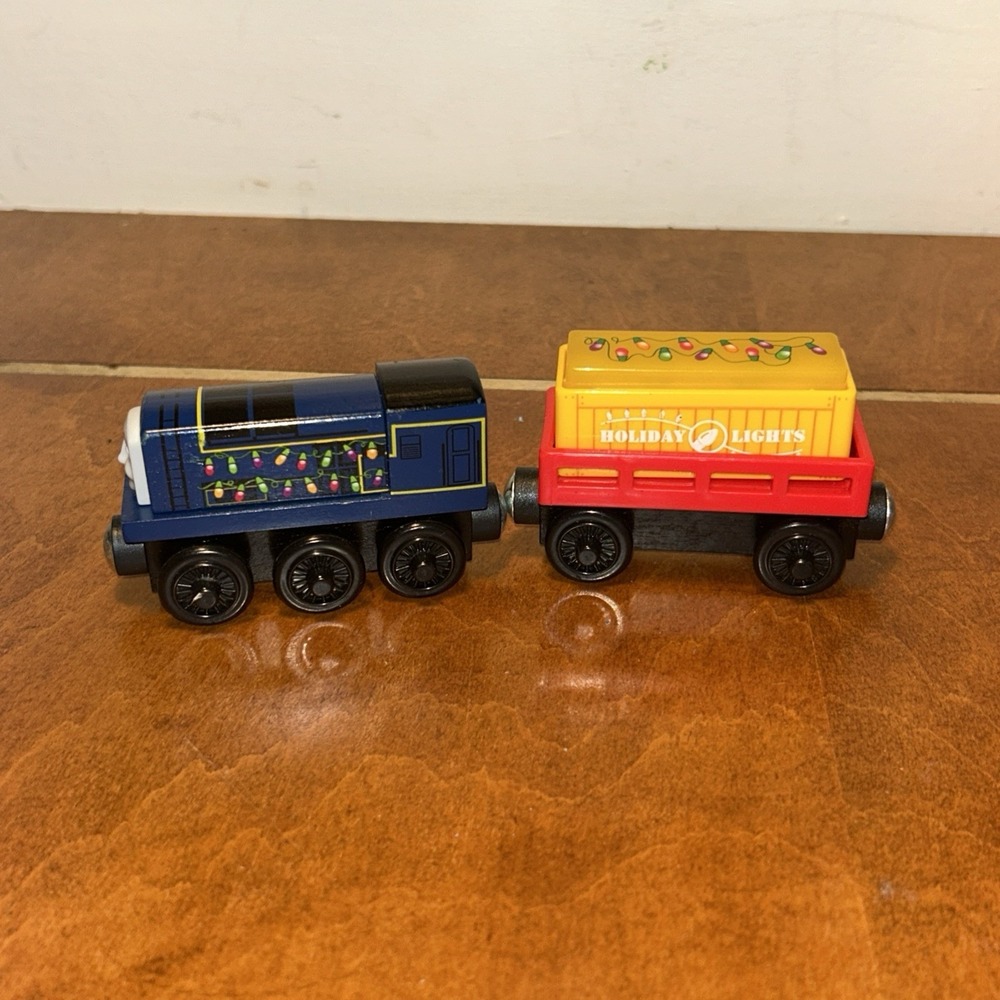 Sidney With Holiday Cargo Car Wooden Thomas The Tank & Friends Railway Train E1